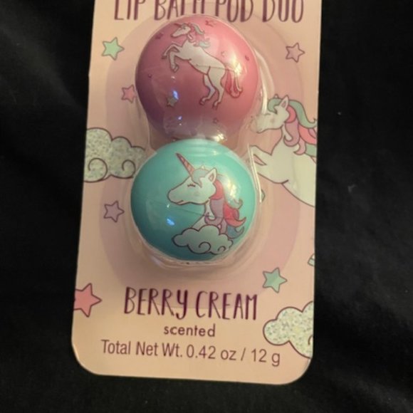 Arizona Jean 2018 Lip Balm Pod Duo Berry Cream Scented.  2 Pods.  ages 6+ NWT - Picture 3 of 7